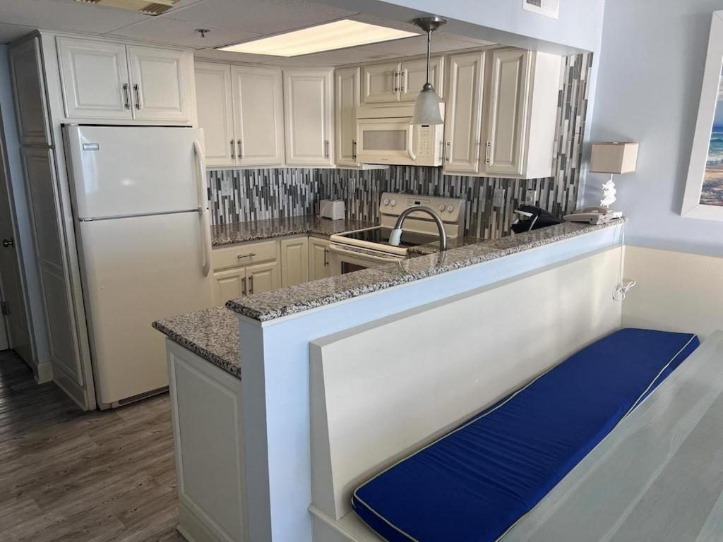 Hébergement de vacances 74th Ave N, 1443-44 - Ocean View Sleeps 8 Myrtle Beach