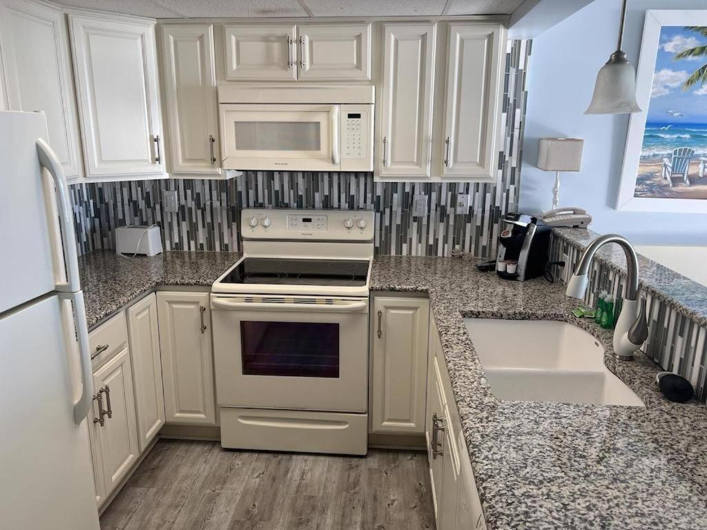 74th Ave N, 1443-44 - Ocean View Sleeps 8 Hébergement de vacances Myrtle Beach